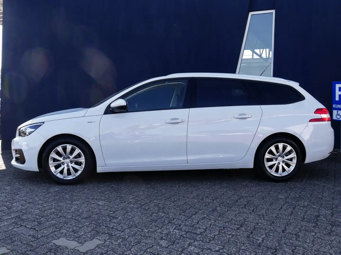 Peugeot 308 SW Style 130 PureTech Navi+Pano+Sitzhzg. Klima Blanco - 2