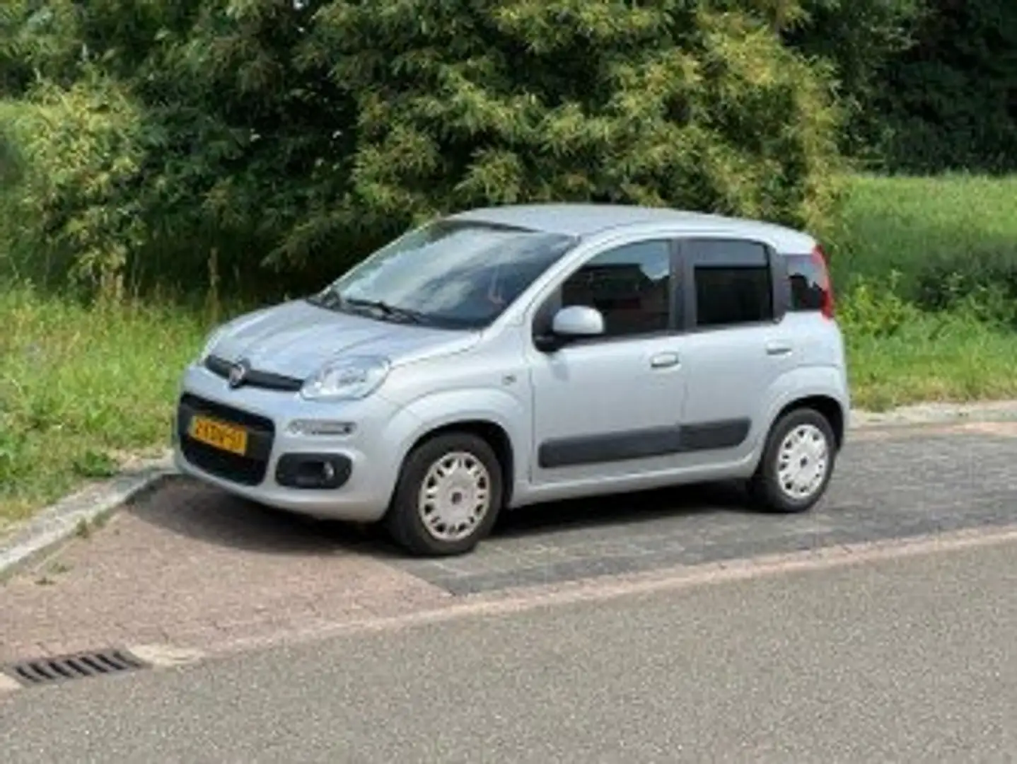 Fiat Panda Panda 0.9 TwinAir Lounge Zilver - 2