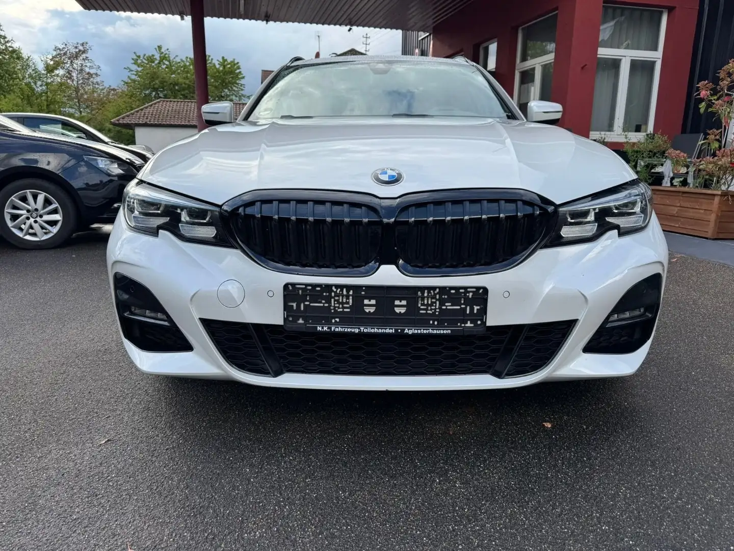 BMW 320 320d xDrive M Sport Blanc - 2