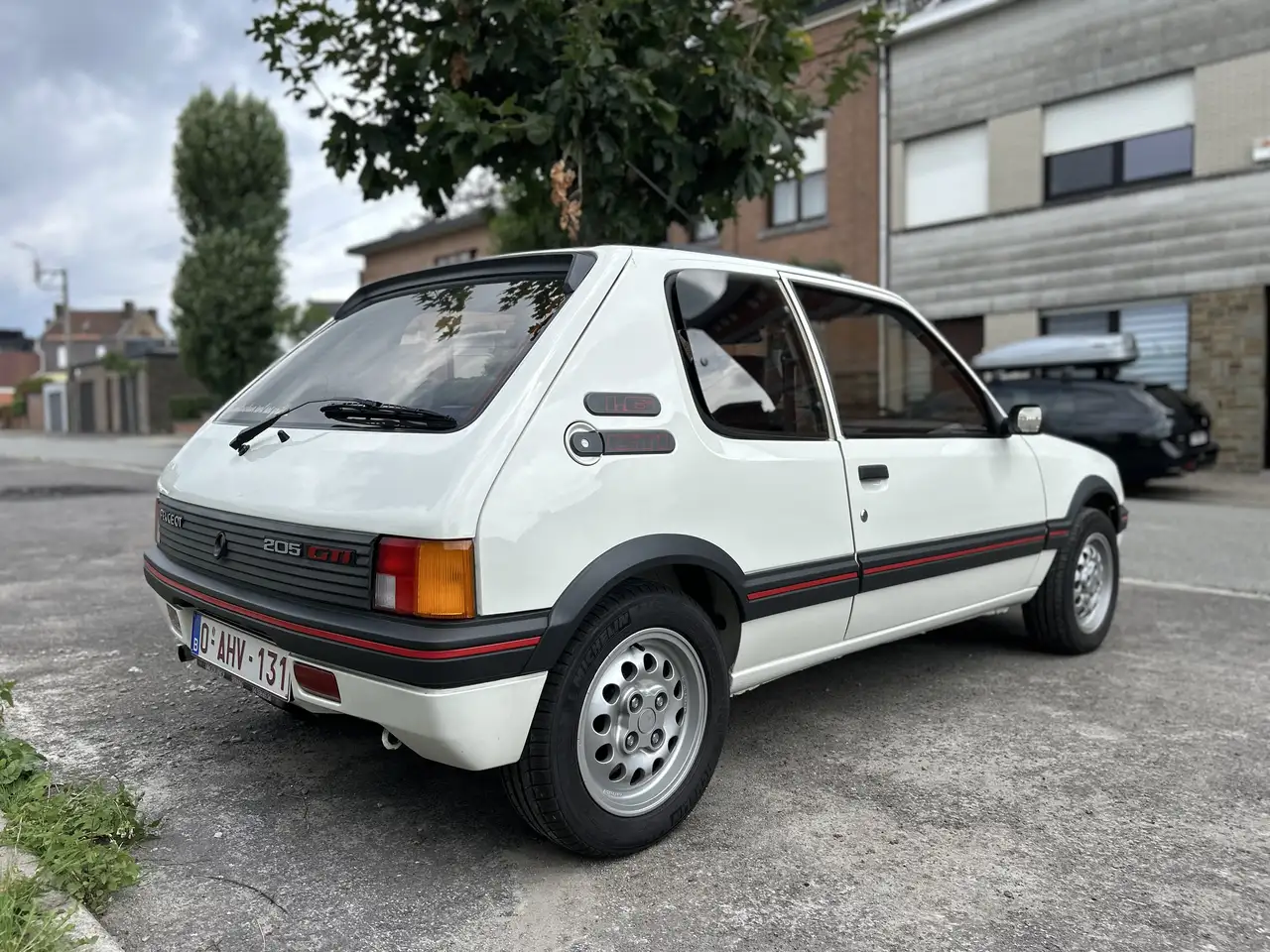 Peugeot 205 GTI, foto 2