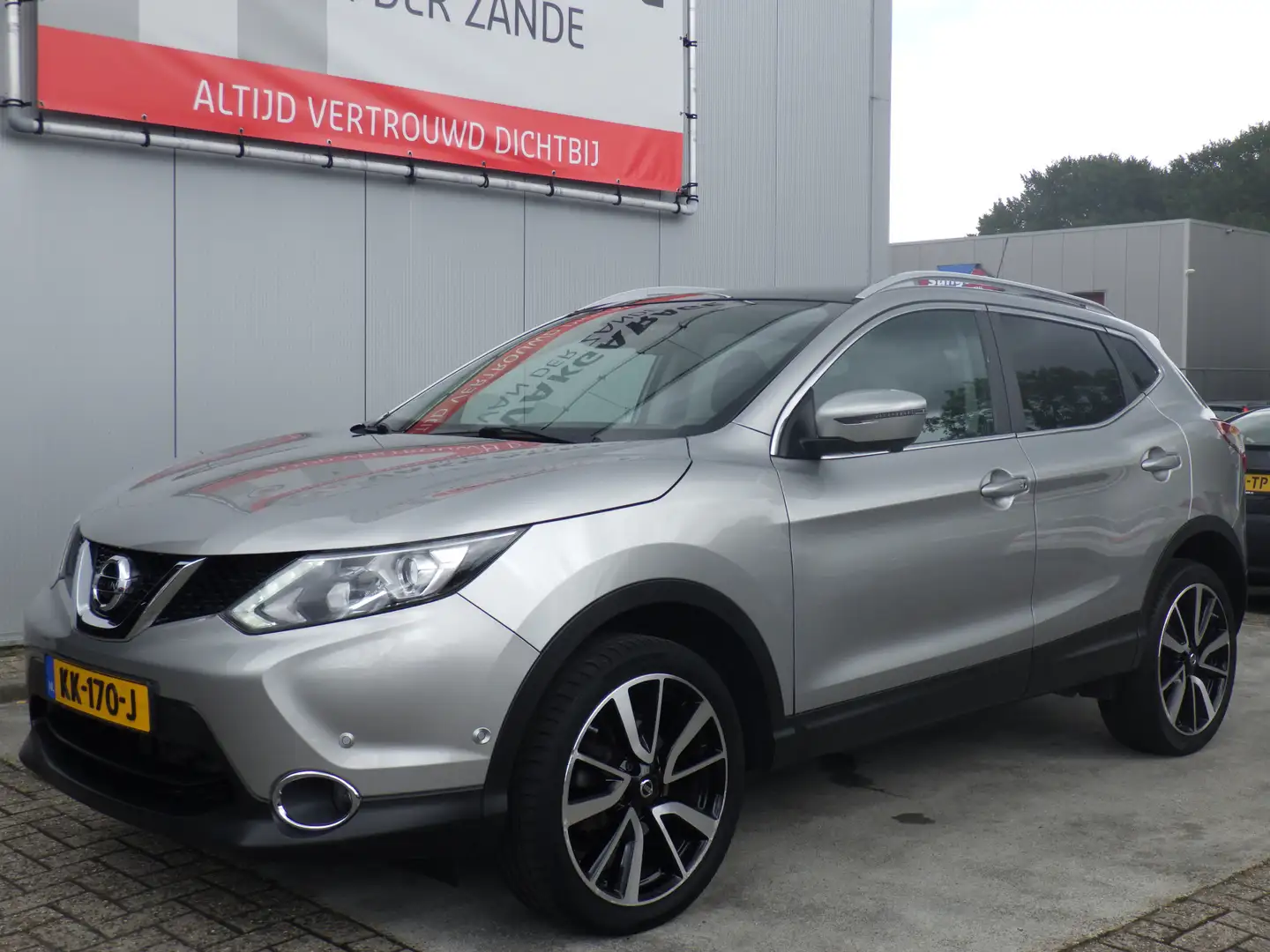 Nissan Qashqai 1.2 AUTOMAAT Tekna, Panodak, Leder, Camera, Trekhk Grijs - 2