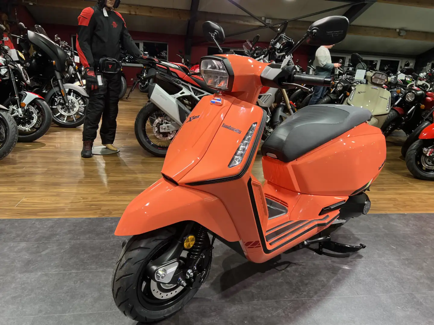 Lambretta X-125 Gris - 2