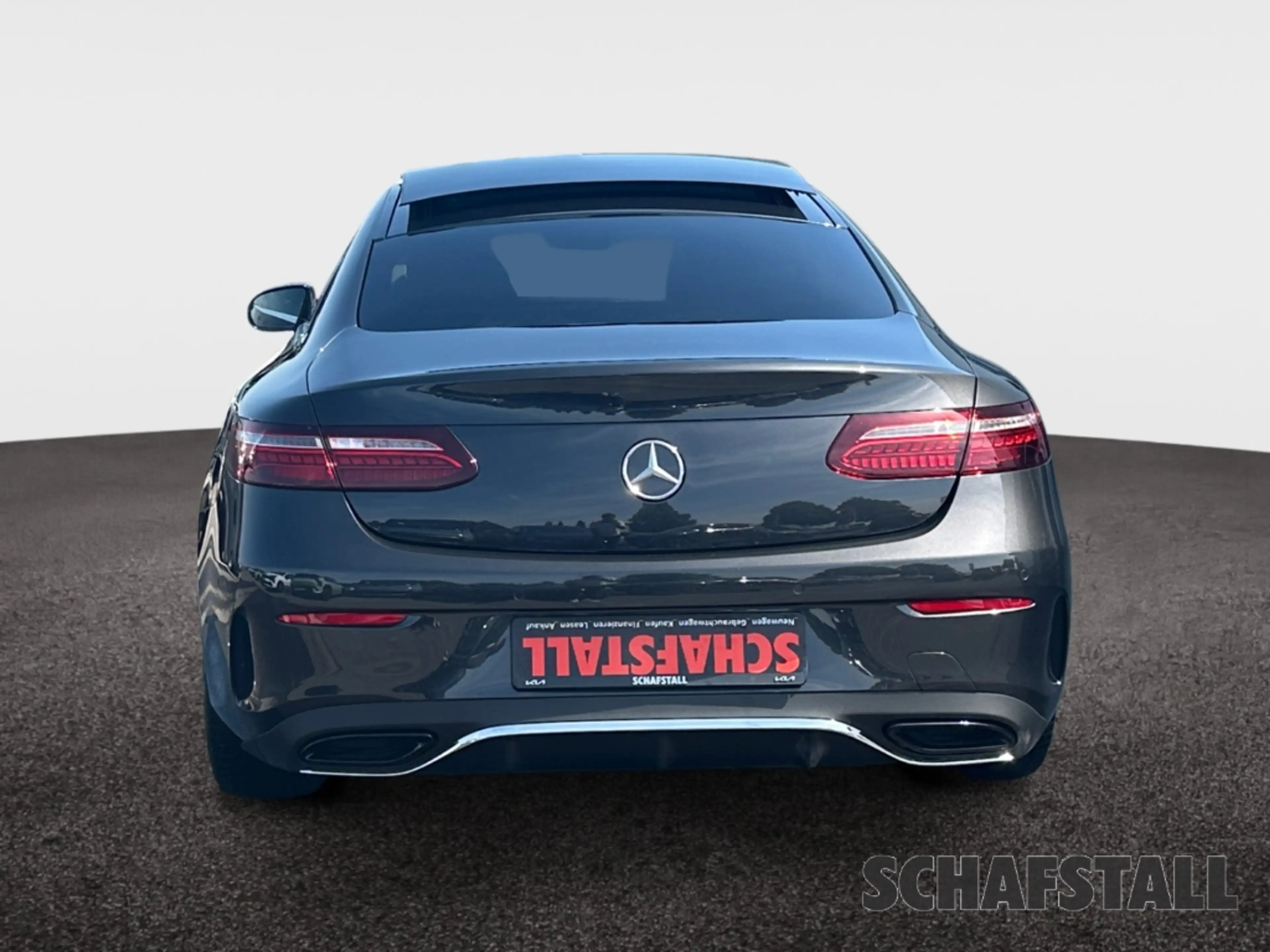 Mercedes-Benz E 400 d Coupe 4Matic AMG Line Panorama Multibeam 360° — photo 5