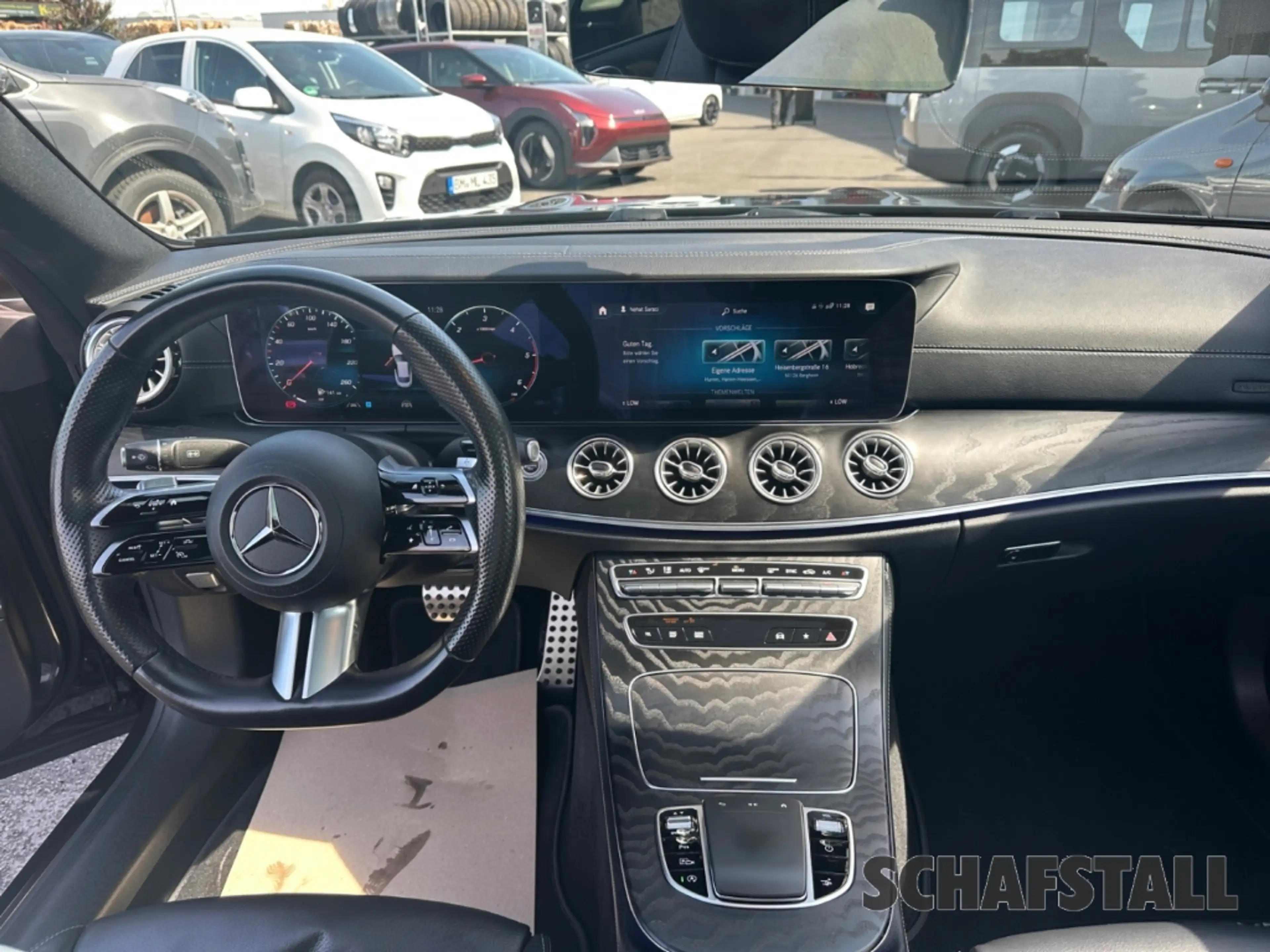 Mercedes-Benz E 400 d Coupe 4Matic AMG Line Panorama Multibeam 360° — photo 13