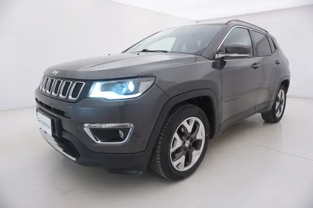 Jeep Compass view 9
