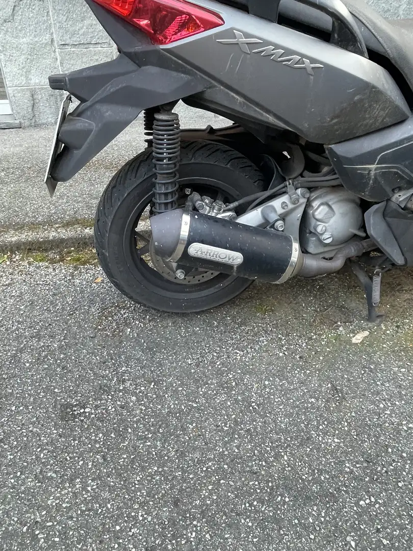 Yamaha X-Max 250 SCAMBIO CON MOTARD ANCHE 125 - 2