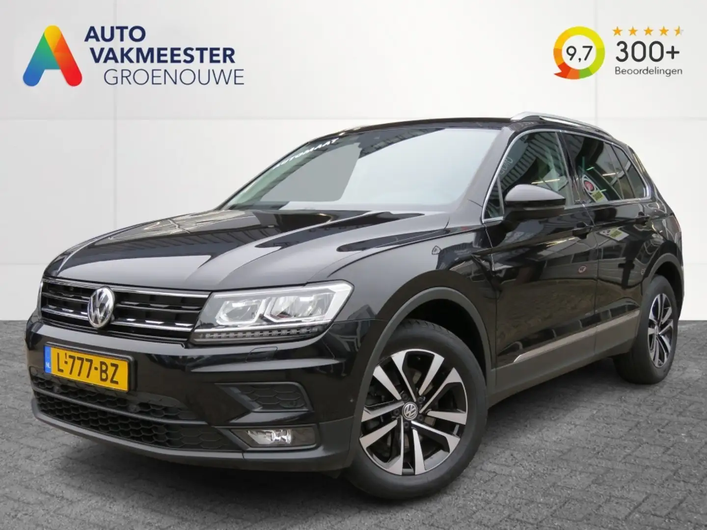 Volkswagen Tiguan 1.5 TSI 150PK DSG-aut. ACT HIGHL. IQ DRIVE / Camer Zwart - 1