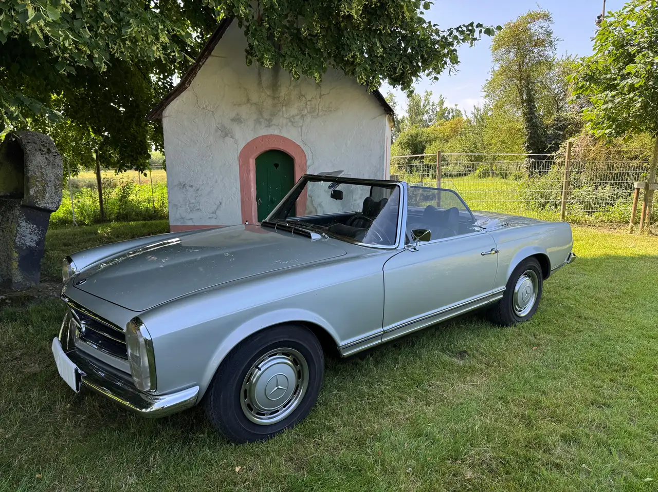 Mercedes-Benz 280 SL (W113), foto 3