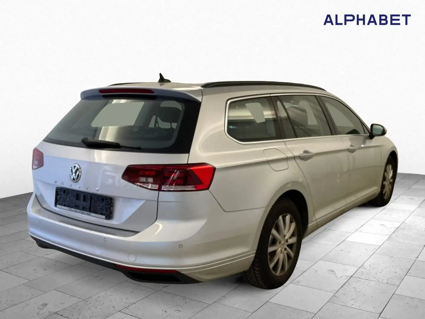 Volkswagen Passat Variant 1.6 TDI Business AHK Pano ACC Silber - 2