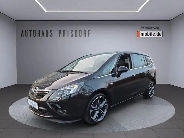 Opel Zafira Tourer Innovation 7 Sitzer Xenon/ACC/RFK