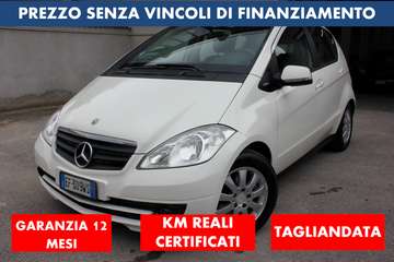 2.0 CDI 82 CV 5 PORTE KM REALI CERTIFICATI GARANZIA 12 MESI TAGLIANDATA NEOPATENTATI OK