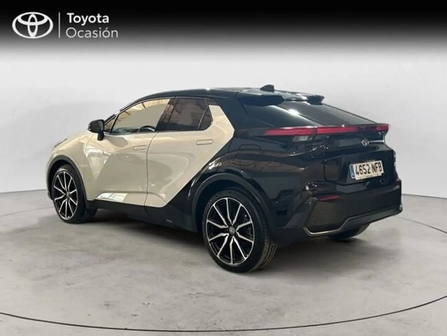 Toyota C-HR - GR SPORT Edition Plug-in Hybrid 220 Gris - 2