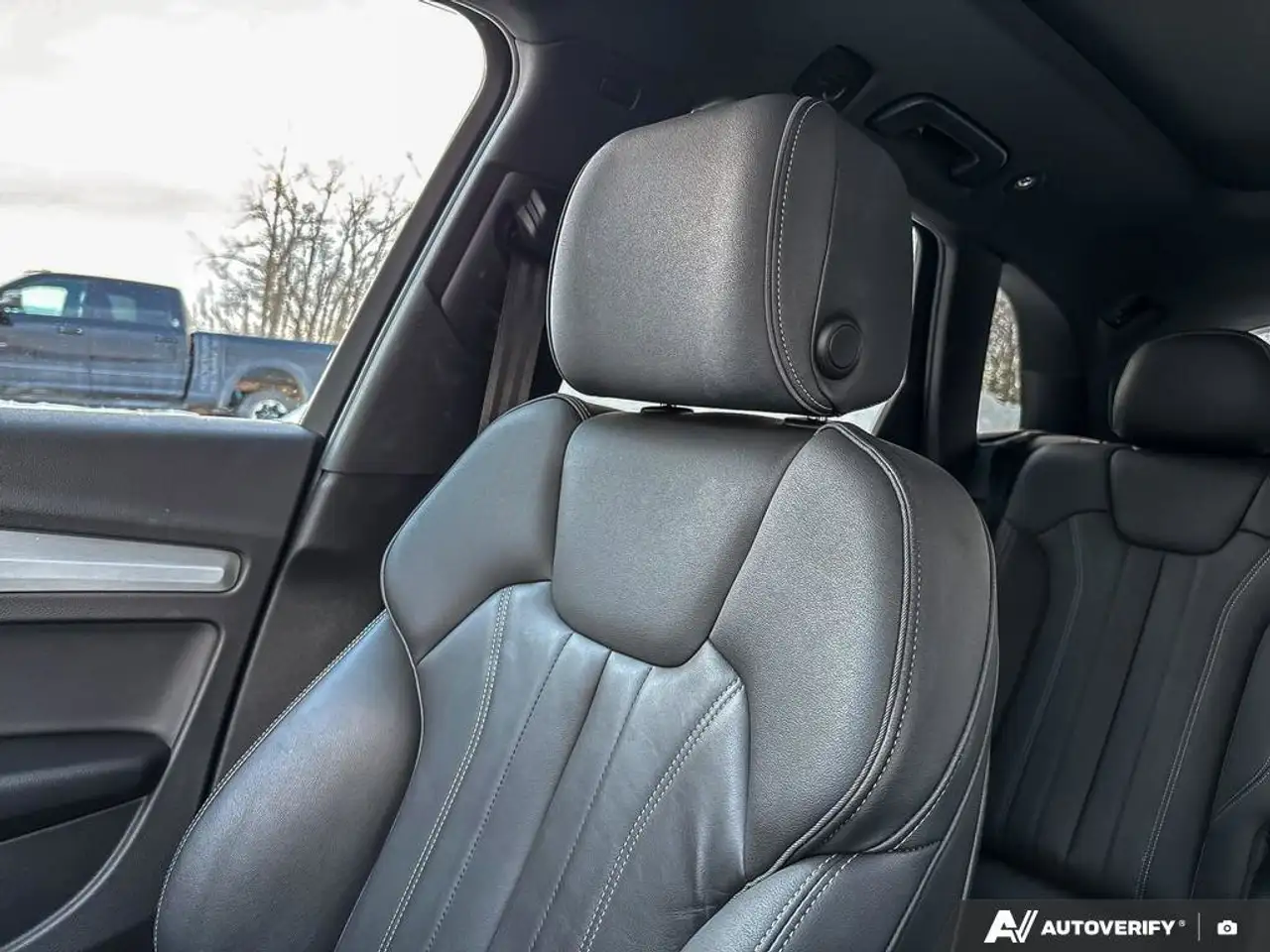Audi Q5 снимка Audi Q5