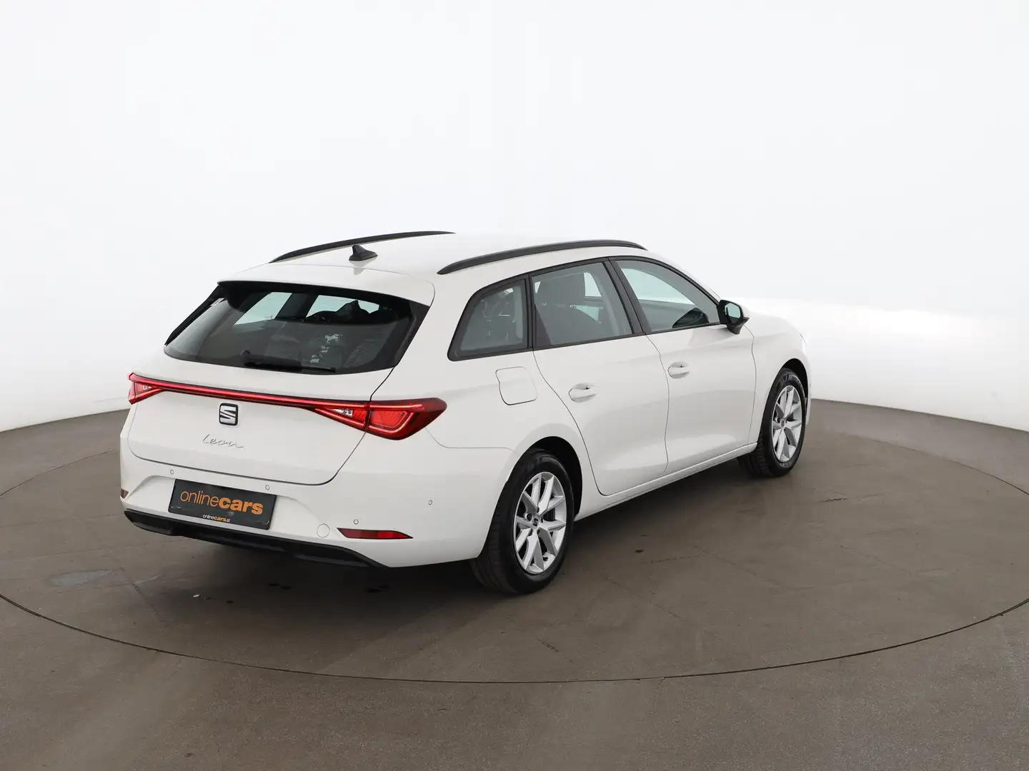 SEAT Leon Sportstourer 2.0 TDI Style Aut LED RADAR NAV Weiß - 2