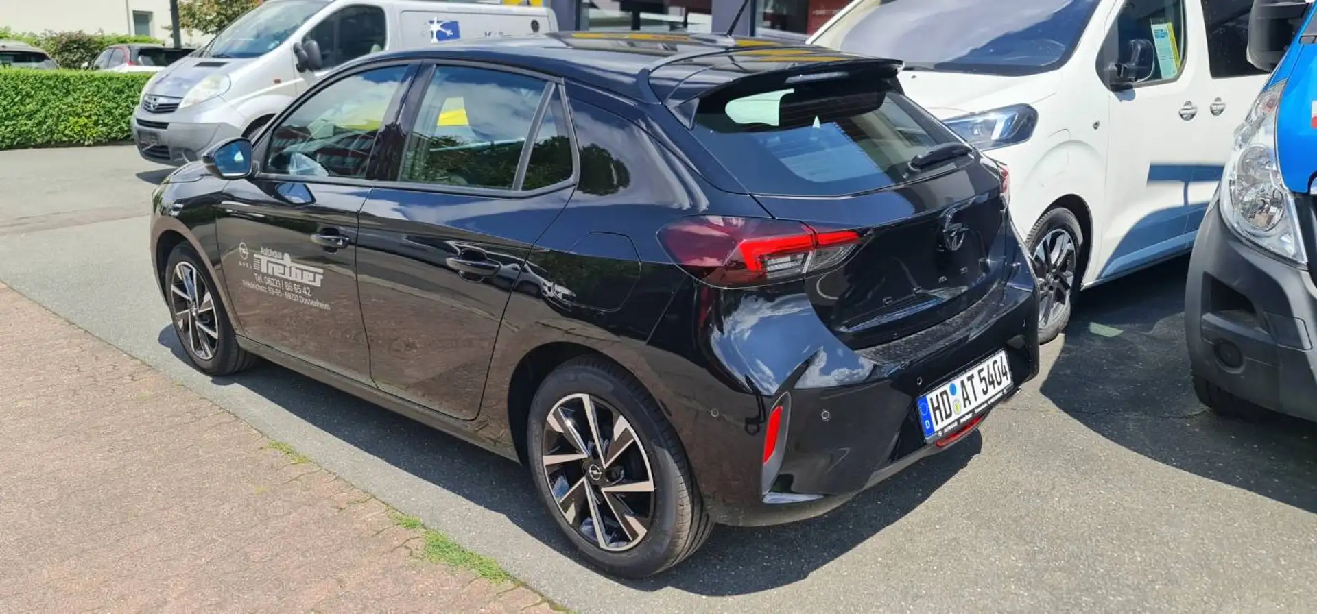 Opel Corsa GS Line Schwarz - 2