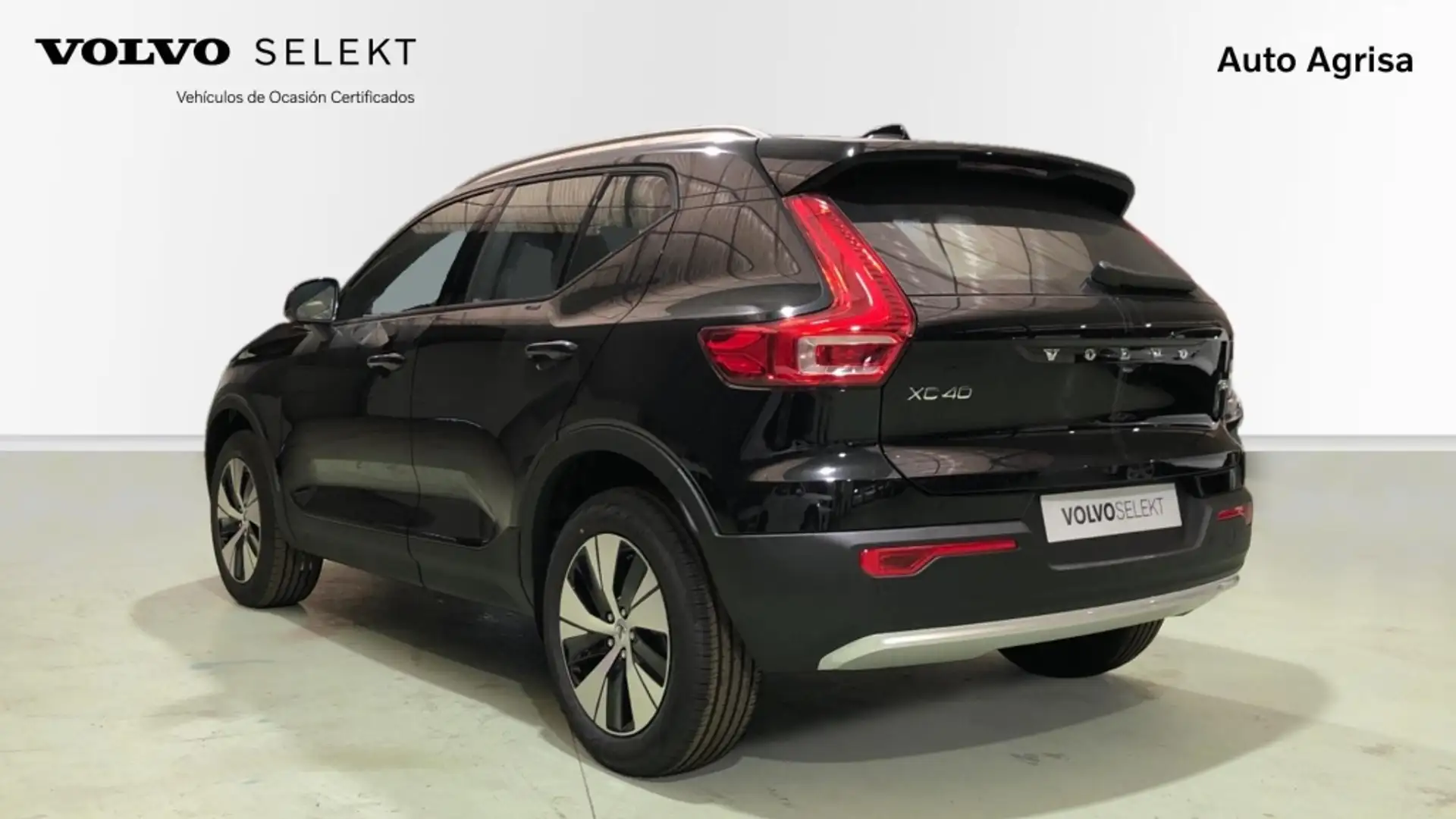Volvo XC40 2.0 B3 MHEV CORE DCT 163 5P - 2