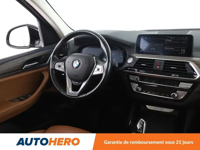 BMW X3 view 13
