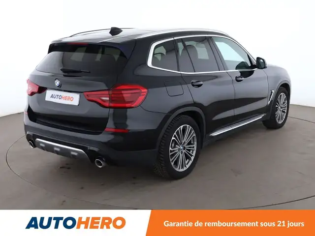 BMW X3 view 6
