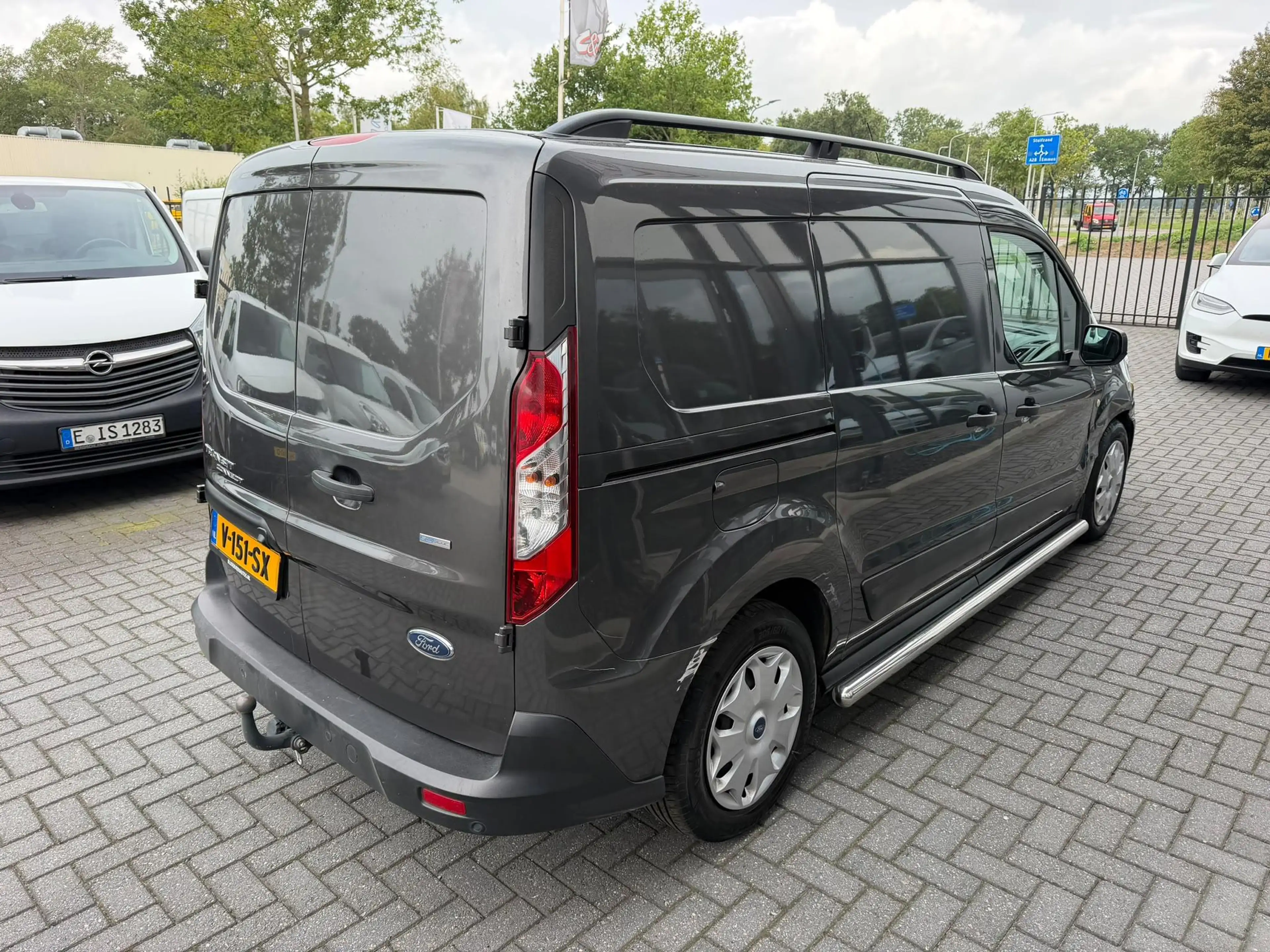 Ford Transit Connect 1.5 EcoBlue L2 Trend zijschade l automaat l airco — photo 8