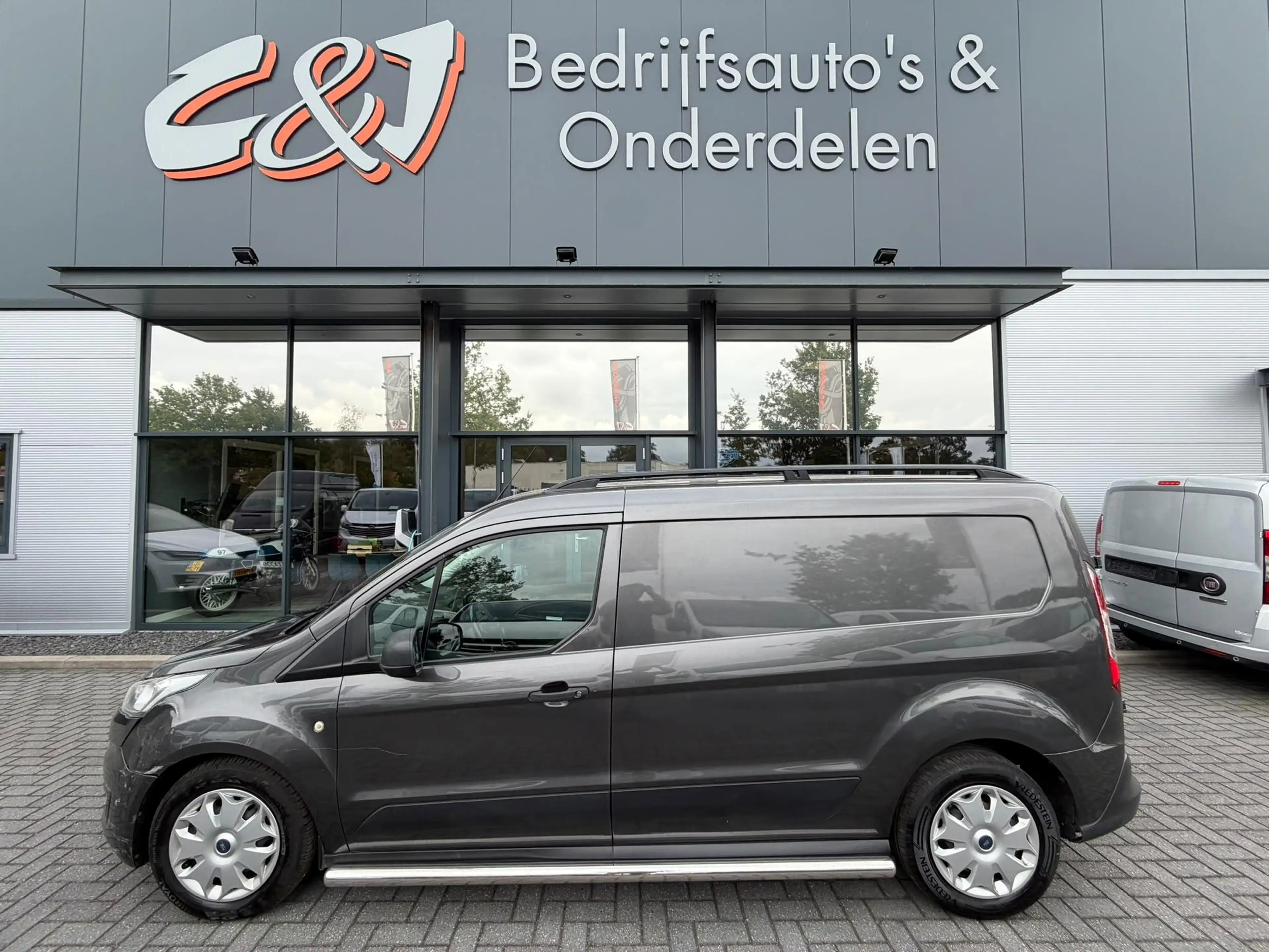 Ford Transit Connect 1.5 EcoBlue L2 Trend zijschade l automaat l airco — photo 2