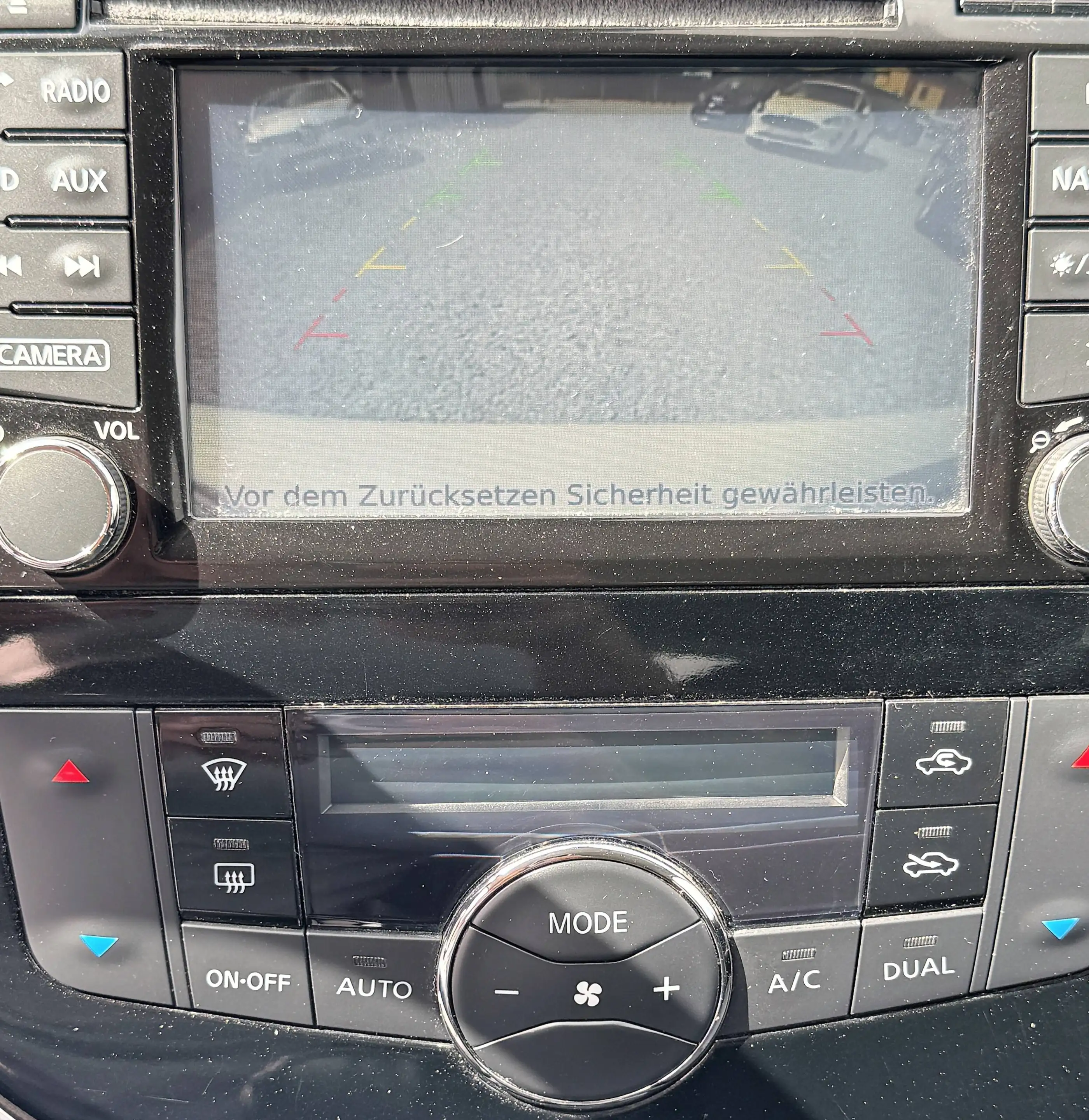 Nissan Pulsar *Rückfahrkamera*Navi*USB*Keyless Go*EURO6* — photo 12
