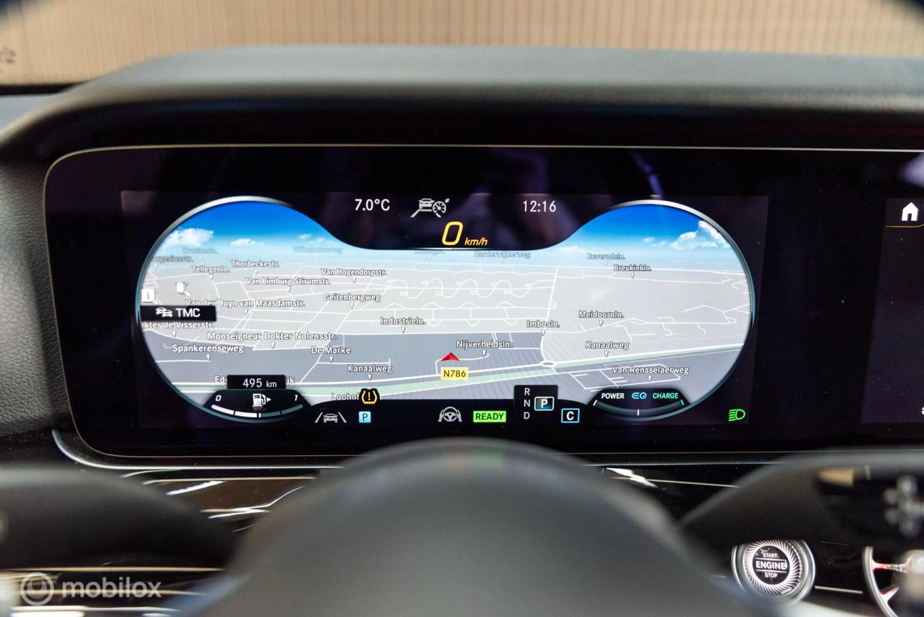 Mercedes-Benz E 450 4MATIC Avantgarde, Pano, Keyless, Leer — photo 25