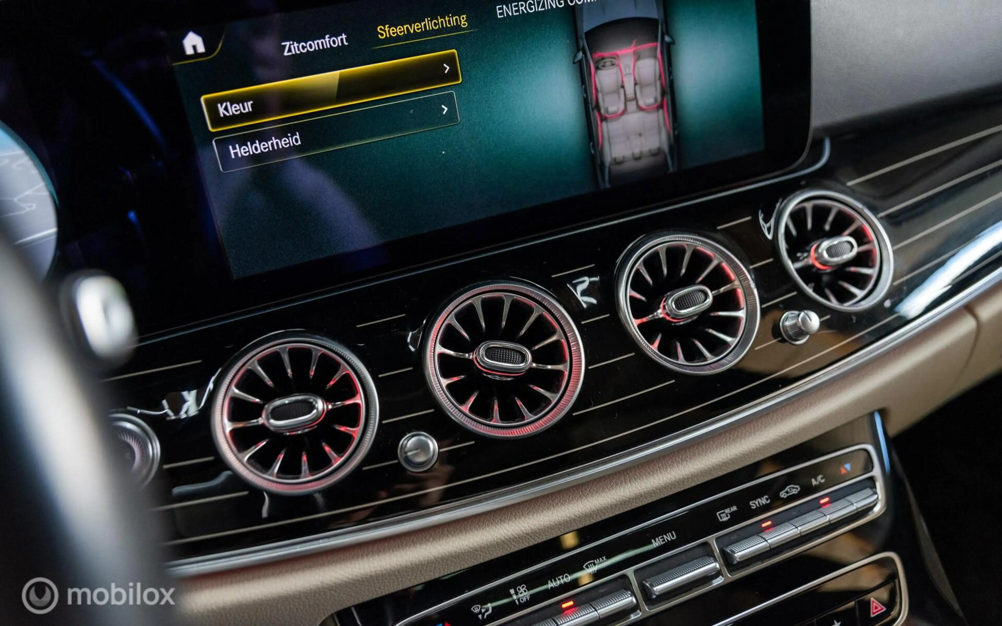 Mercedes-Benz E 450 4MATIC Avantgarde, Pano, Keyless, Leer — photo 21