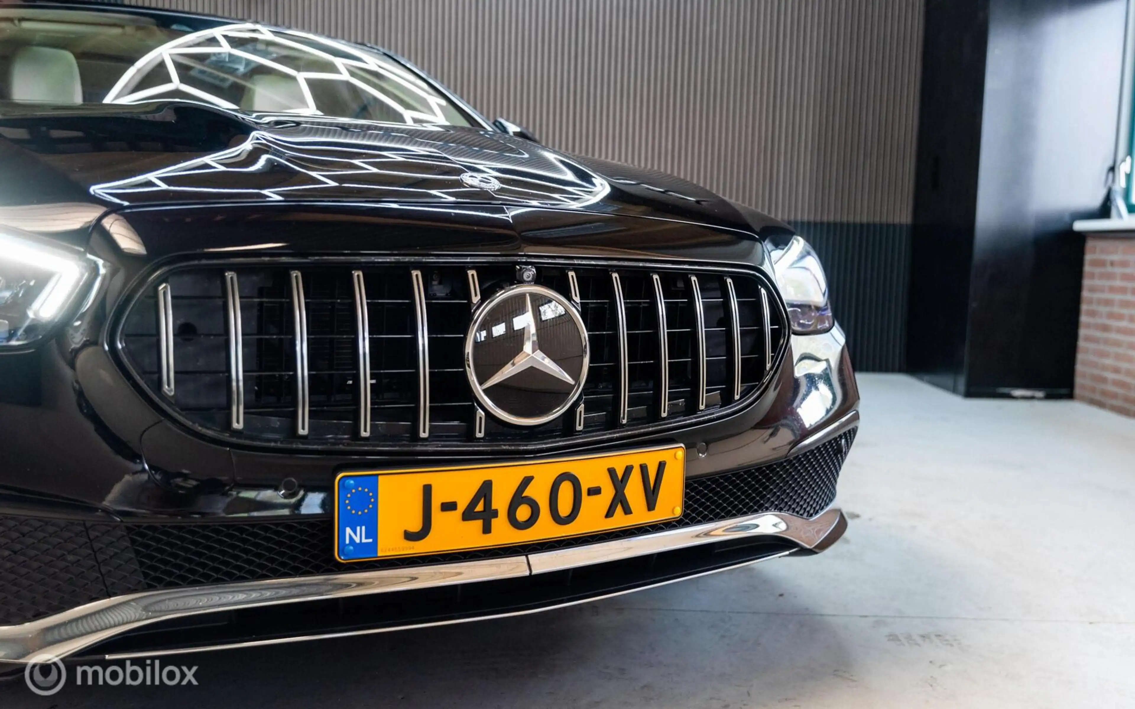 Mercedes-Benz E 450 4MATIC Avantgarde, Pano, Keyless, Leer — photo 9