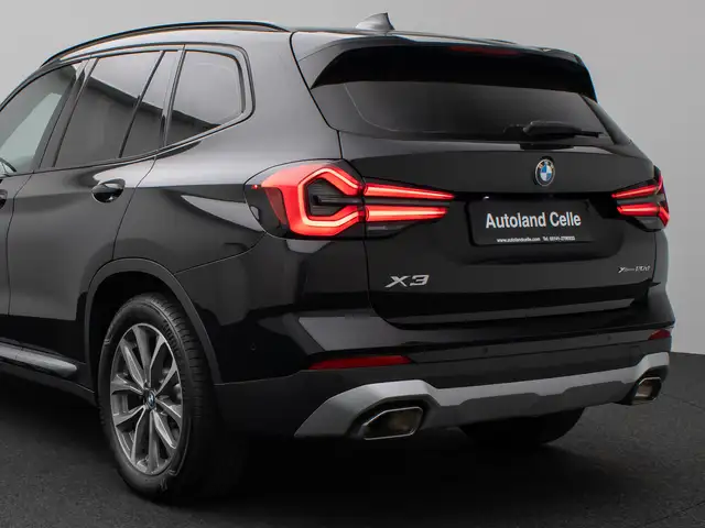 BMW X3 view 14