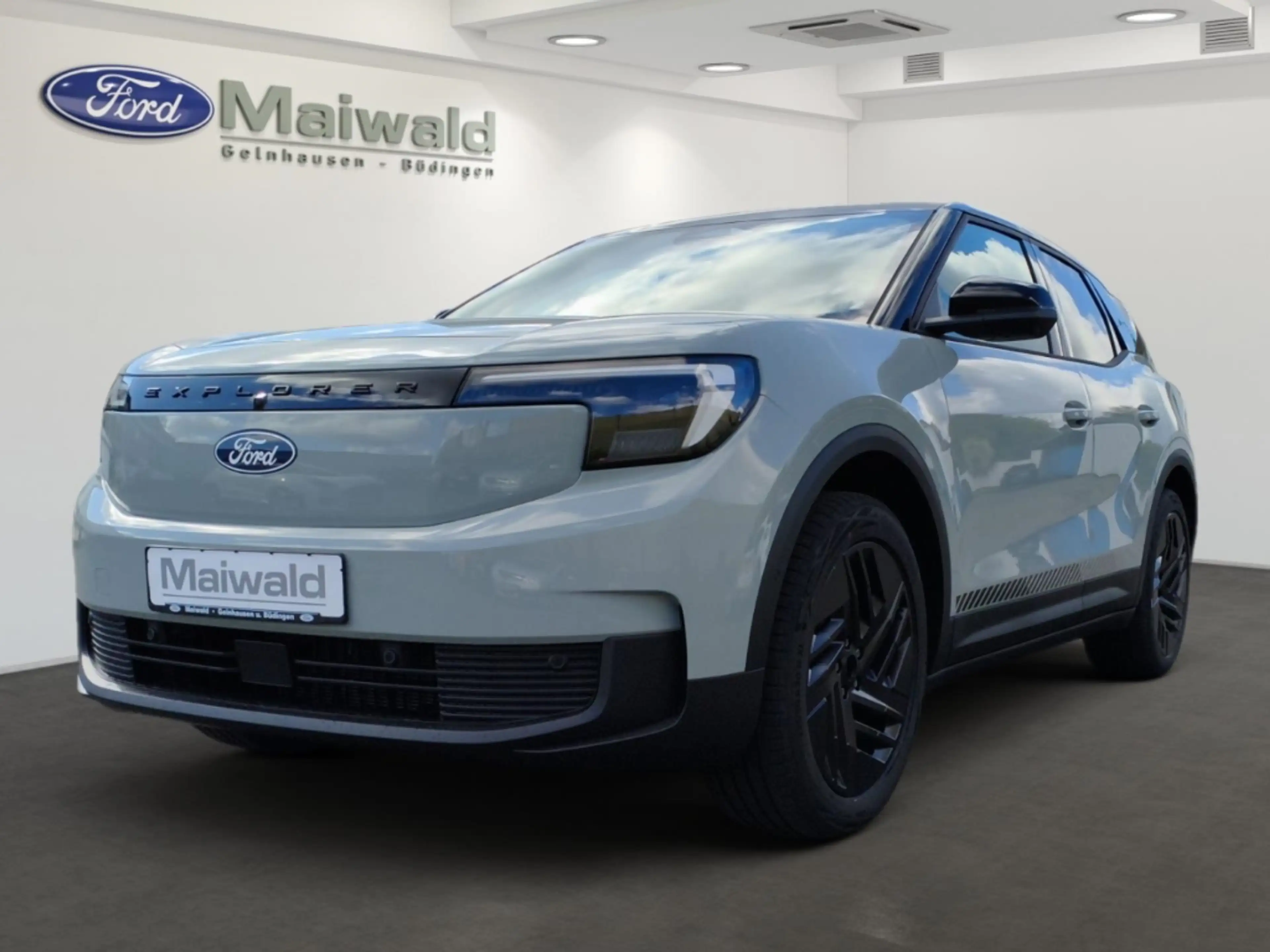 Ford Explorer Collection RWD AHK-el. klappb. Navi Digitales Cock