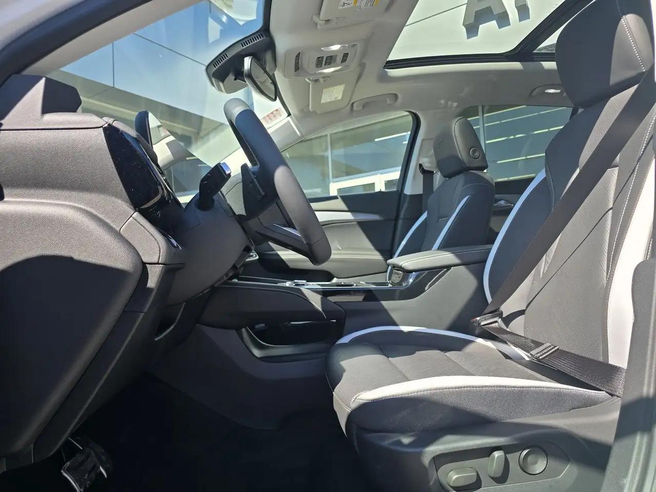 Buick Envision снимка Buick Envision