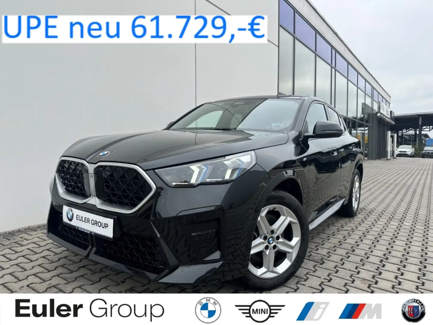 BMW X2 sDrive20i M Sport AHK Pano IconGl Memory Aktivsitz Schwarz - 1