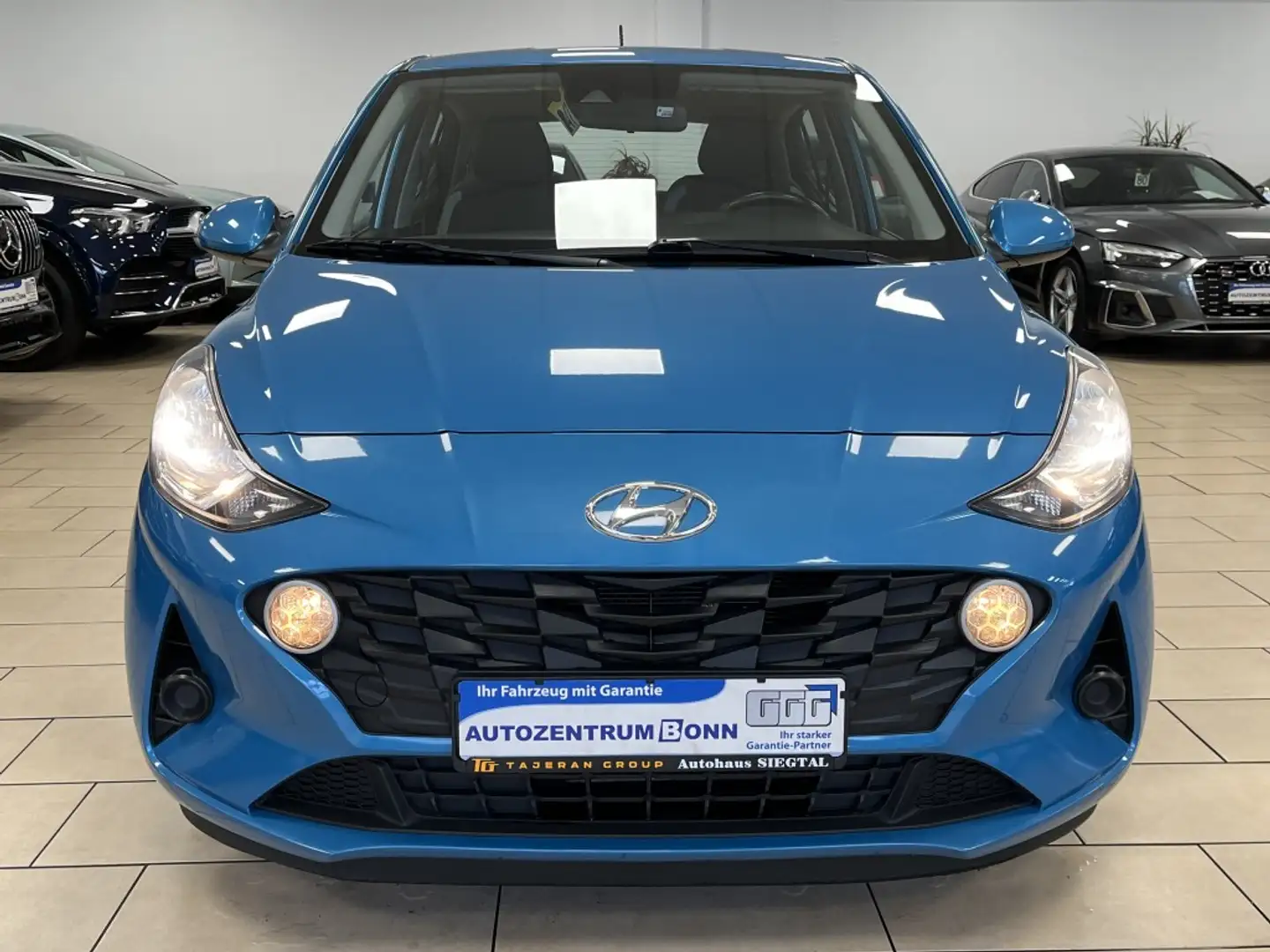 Hyundai i10 Pure Navi   CarPlay Spurassist SpeedLimiter Blau - 2
