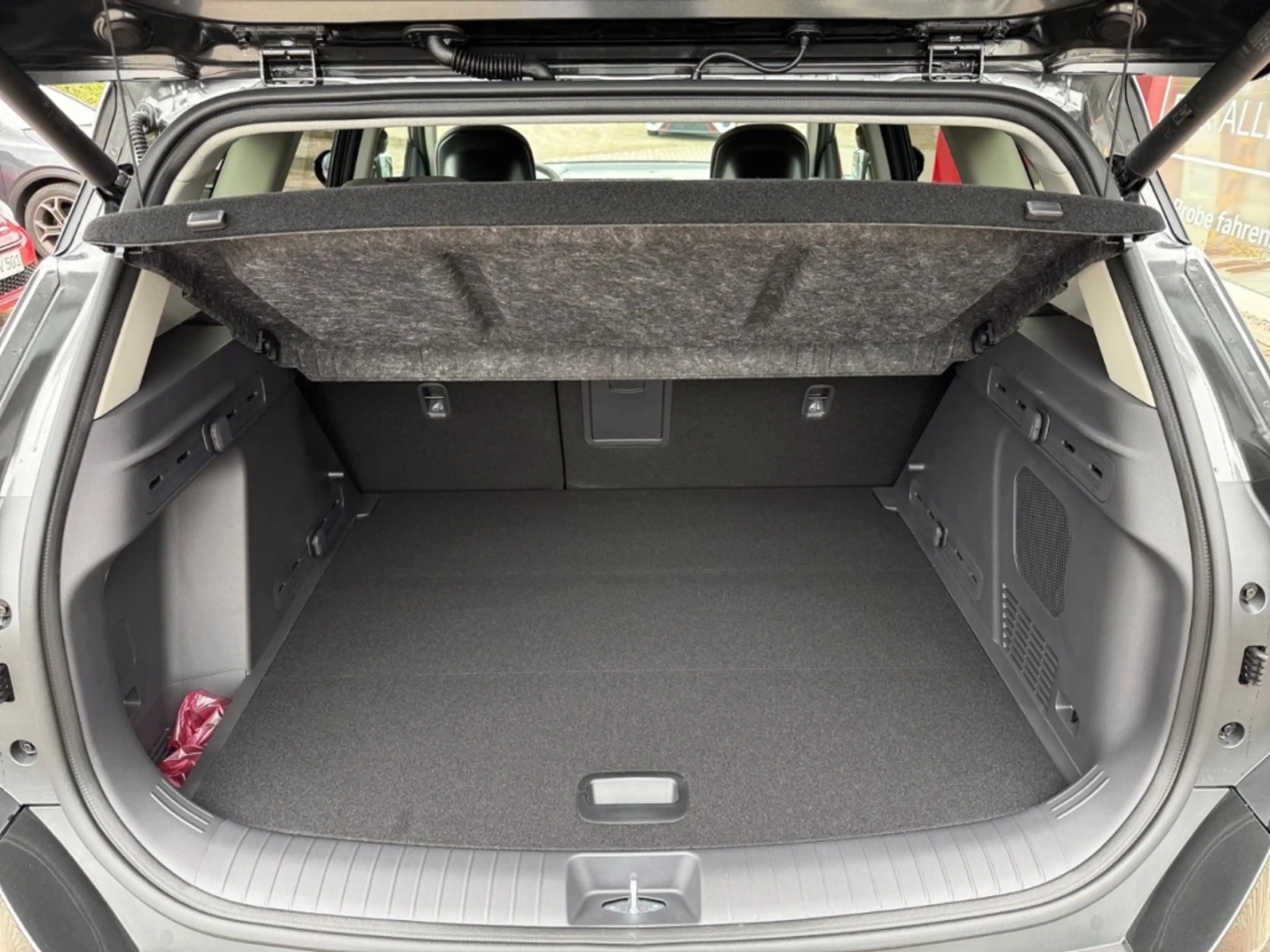 Kia Seltos 1.6T Spirit DCT Drive 360° ACC Leder el. Heckklapp — photo 12