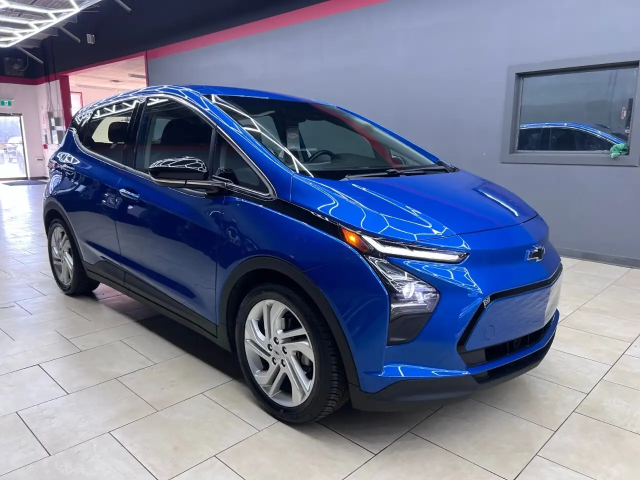 Chevrolet Bolt снимка Chevrolet Bolt