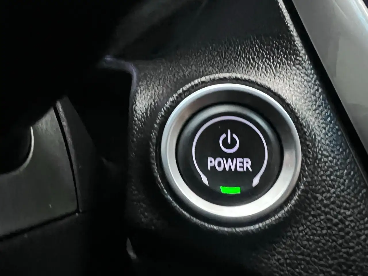 Chevrolet Bolt снимка Chevrolet Bolt
