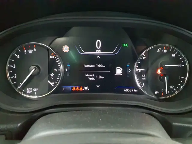 Opel Insignia view 11