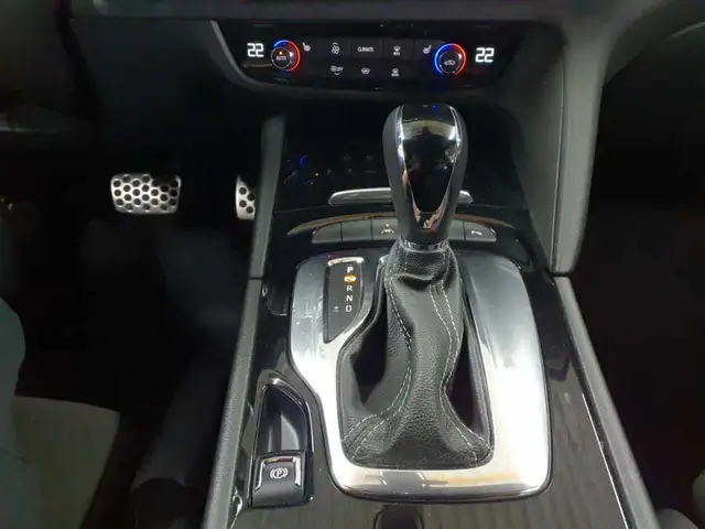 Opel Insignia view 10