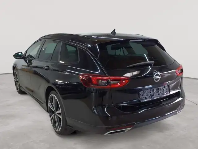 Opel Insignia view 5