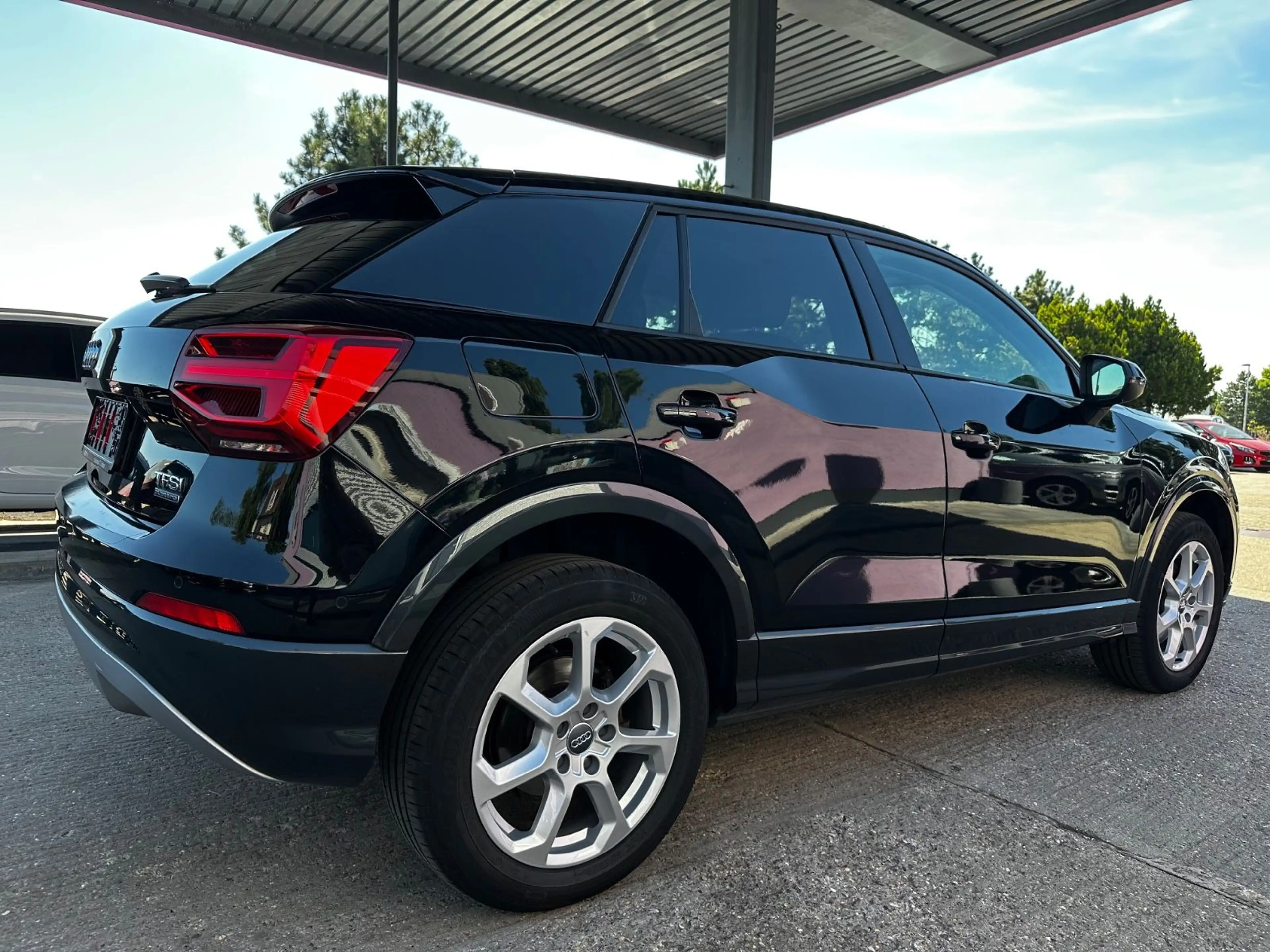 Audi Q2 quattro design "1 HAND"AHK"HU/AU+SERVICE NEU" — photo 6