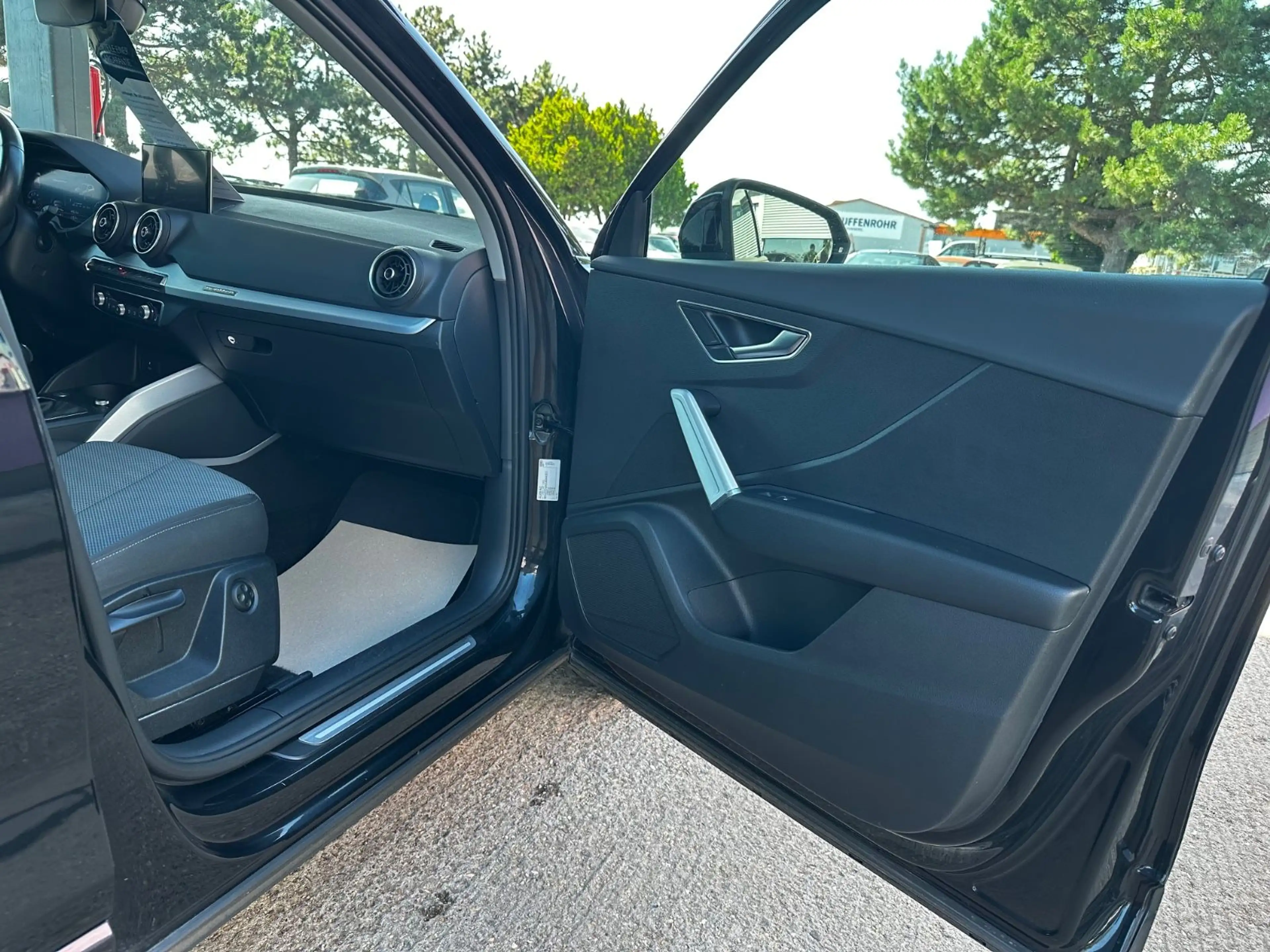 Audi Q2 quattro design "1 HAND"AHK"HU/AU+SERVICE NEU" — photo 21
