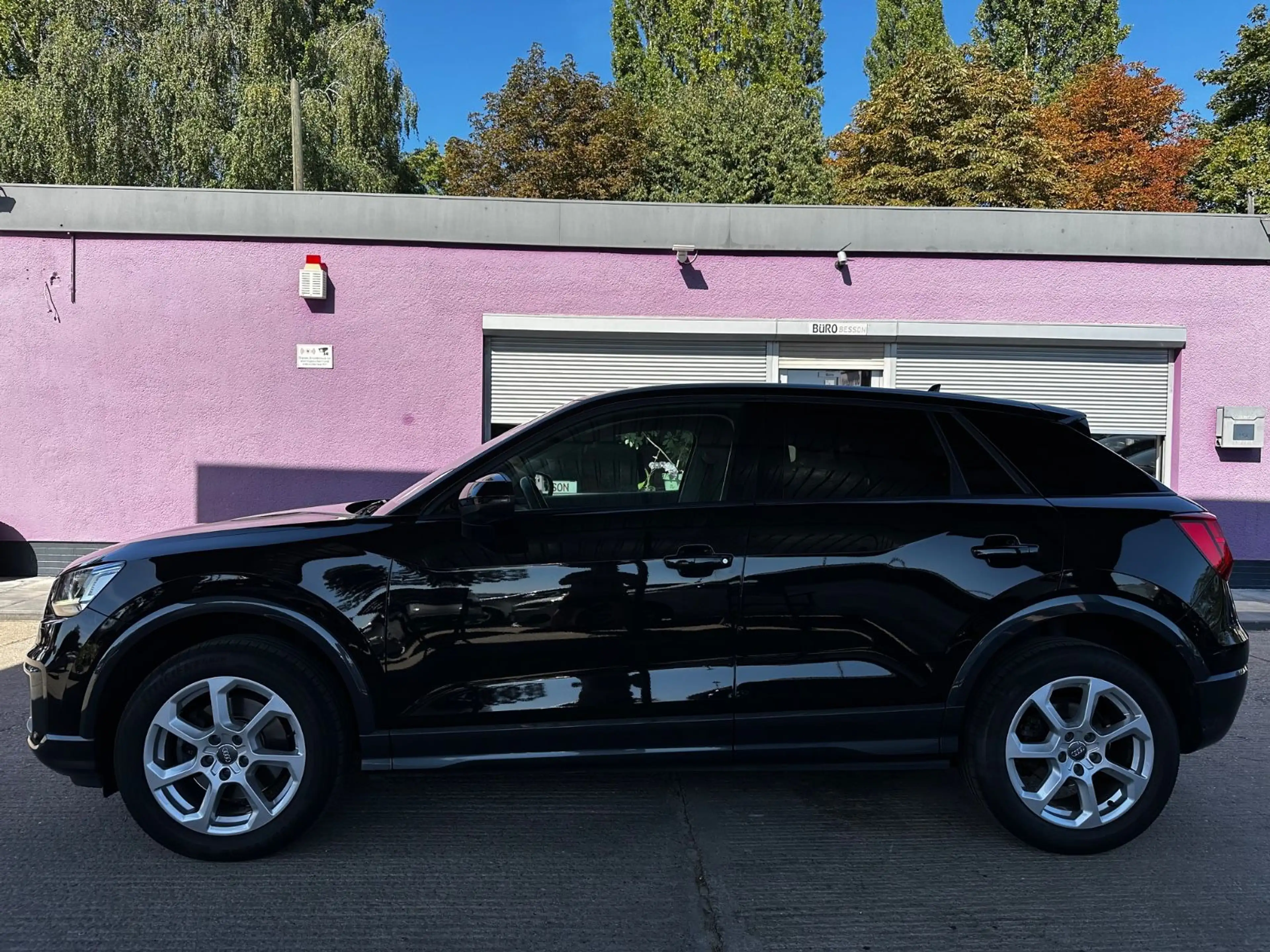 Audi Q2 quattro design "1 HAND"AHK"HU/AU+SERVICE NEU" — photo 13