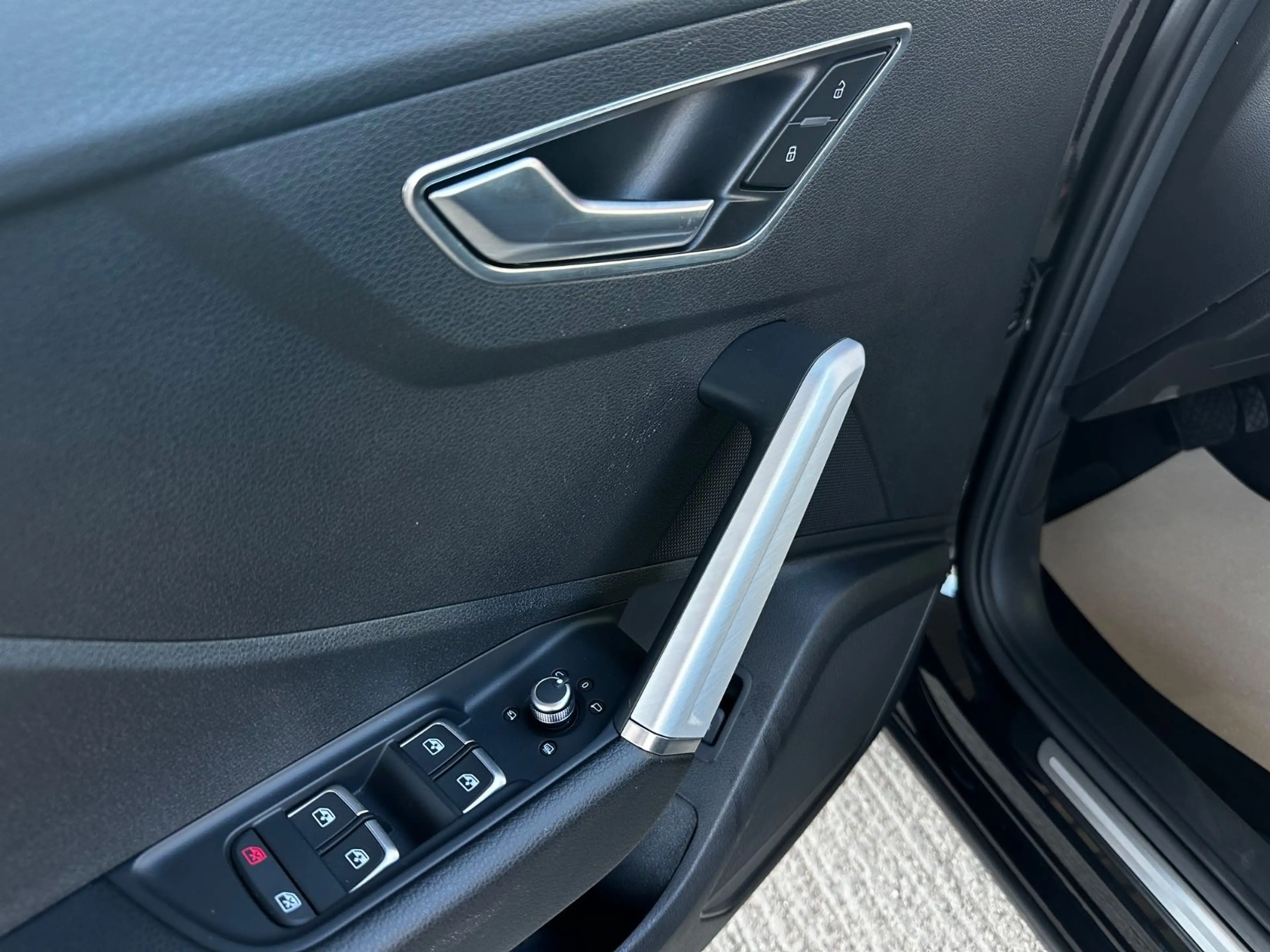Audi Q2 quattro design "1 HAND"AHK"HU/AU+SERVICE NEU" — photo 15