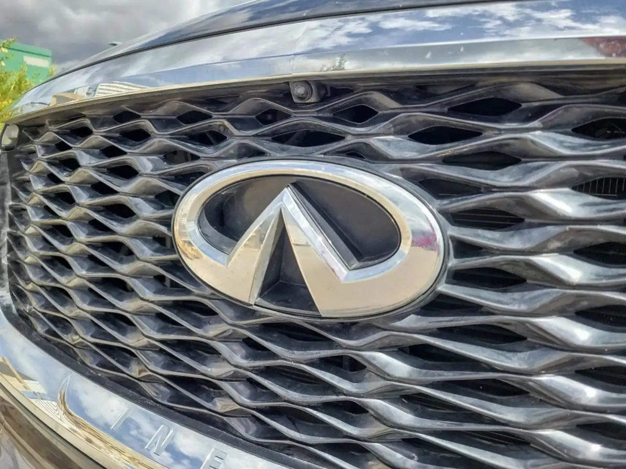 Infiniti QX60 снимка Infiniti QX60