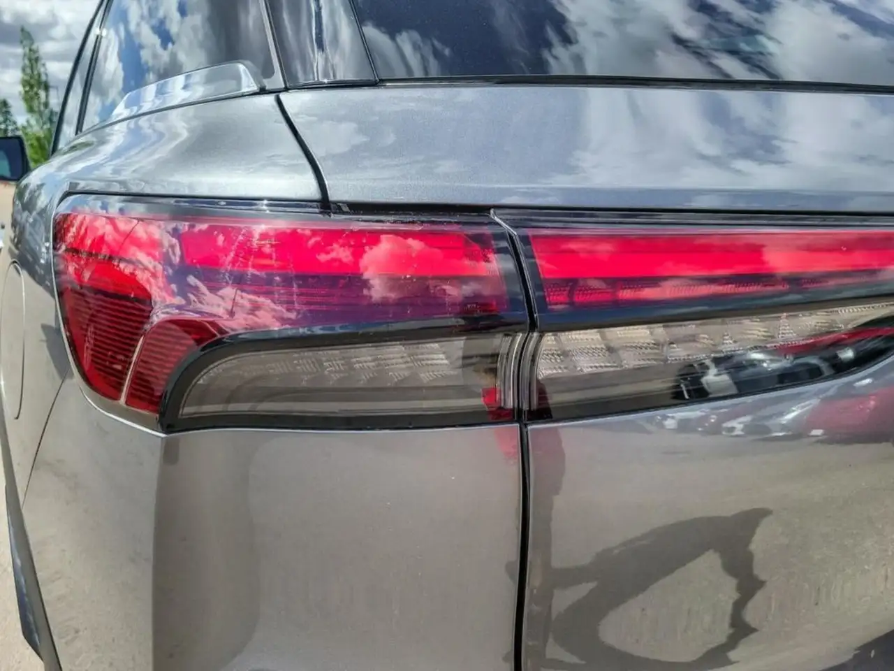 Infiniti QX60 снимка Infiniti QX60