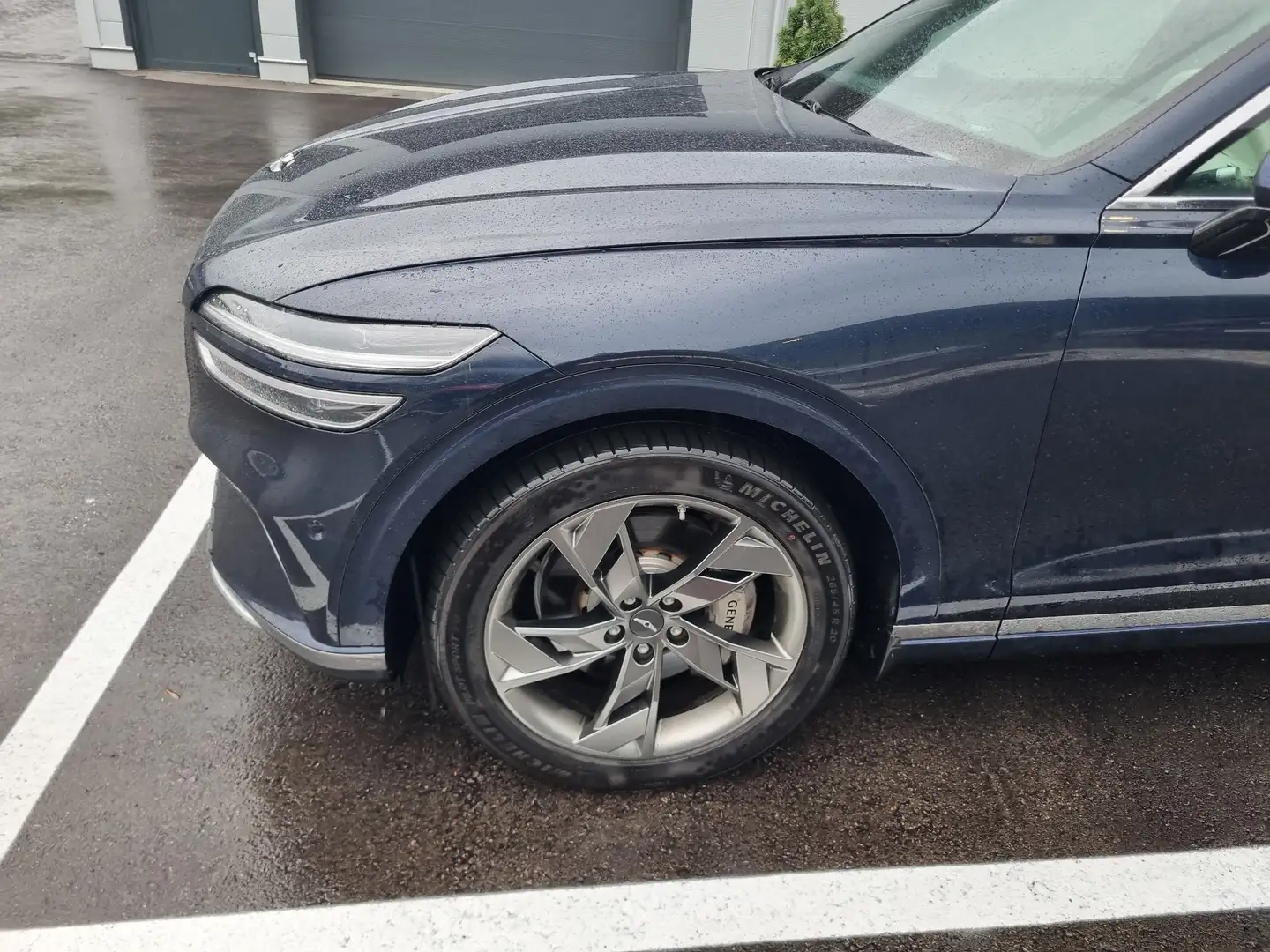 Genesis GV70 EV 77,4 kWh AWD Blau - 2