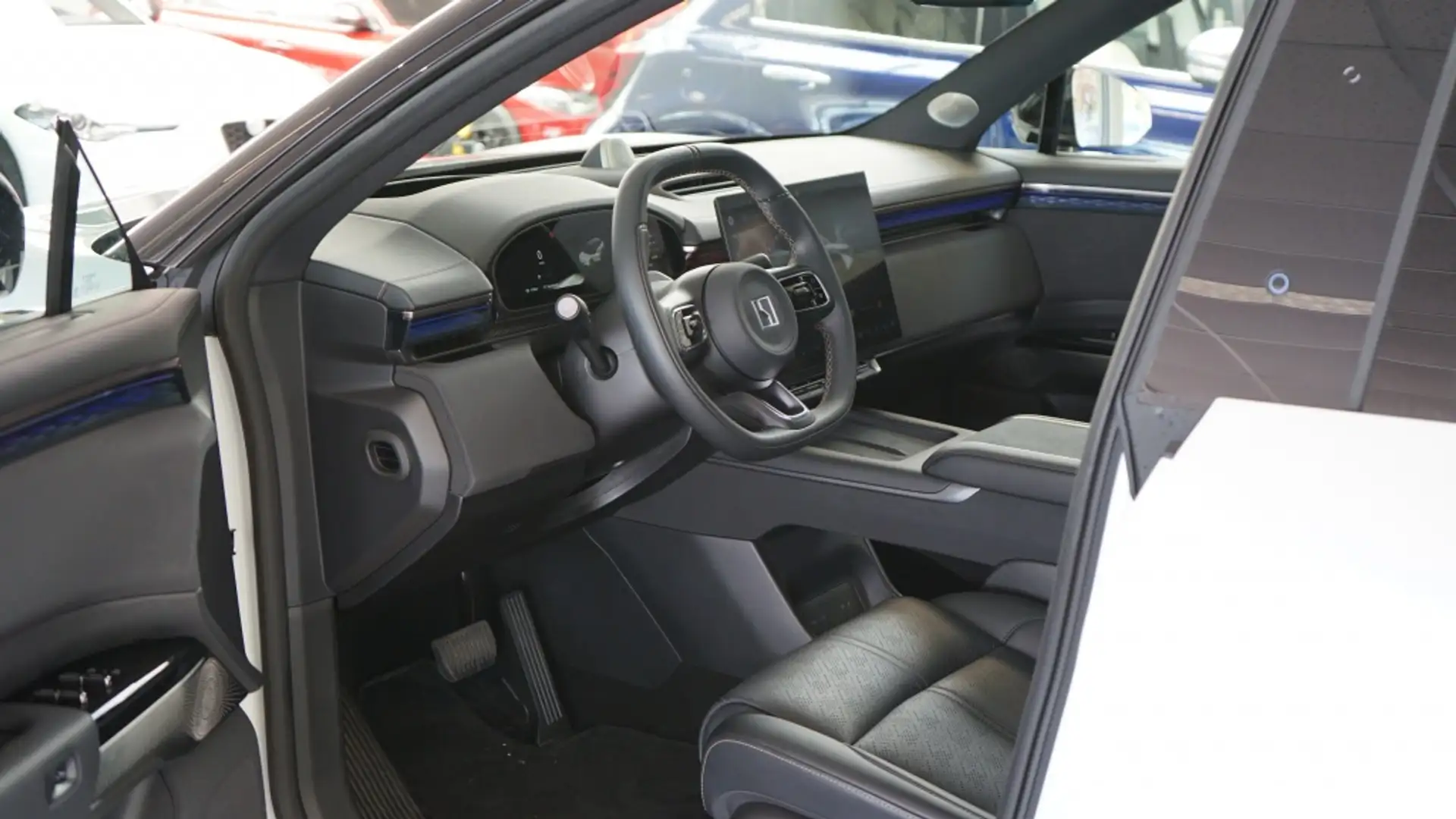 Zeekr 7X Privilege 100 kWh Weiß - 2