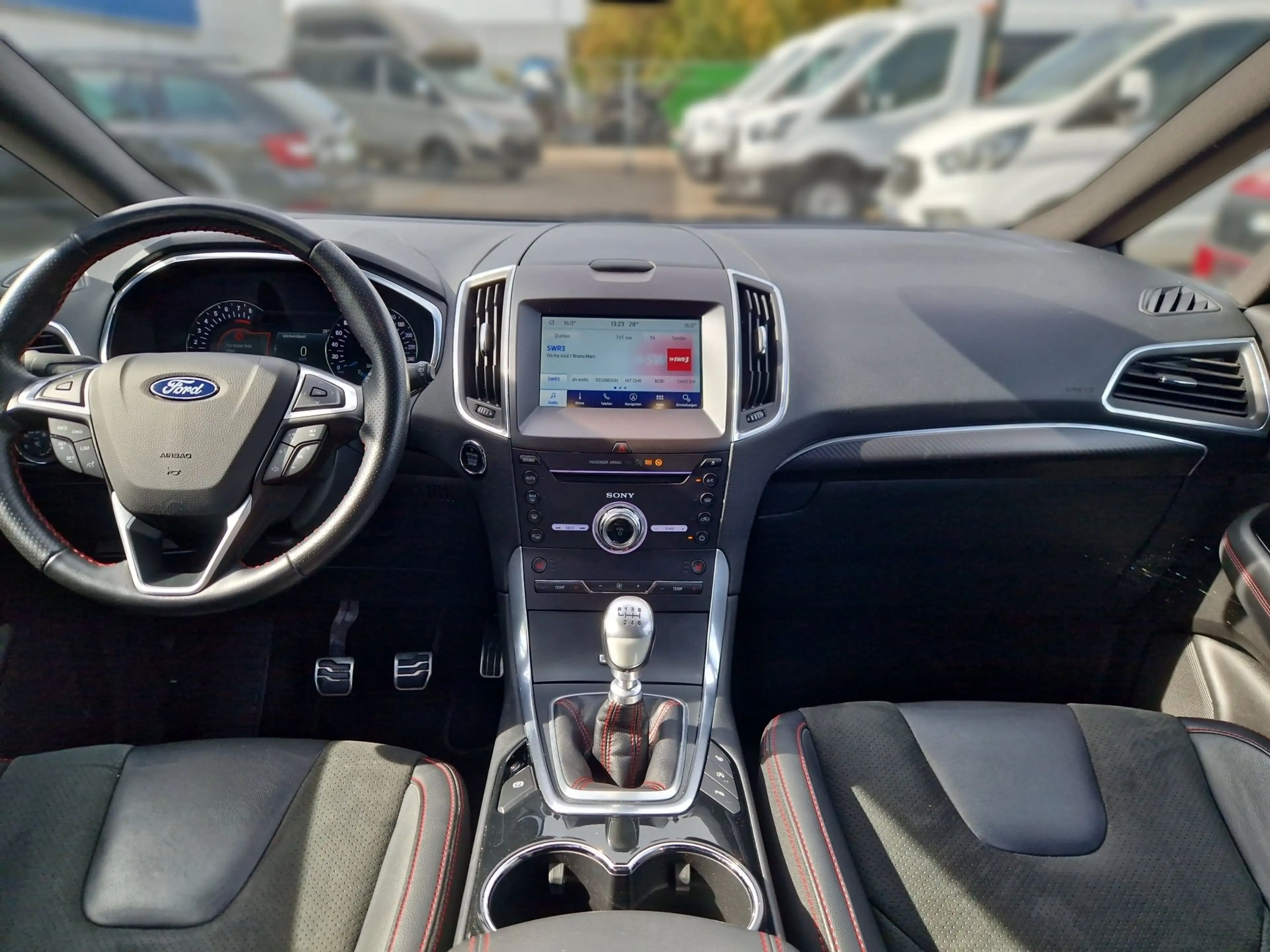 Ford S-Max 1.5 Eco Boost Start-Stopp ST-Line — photo 15