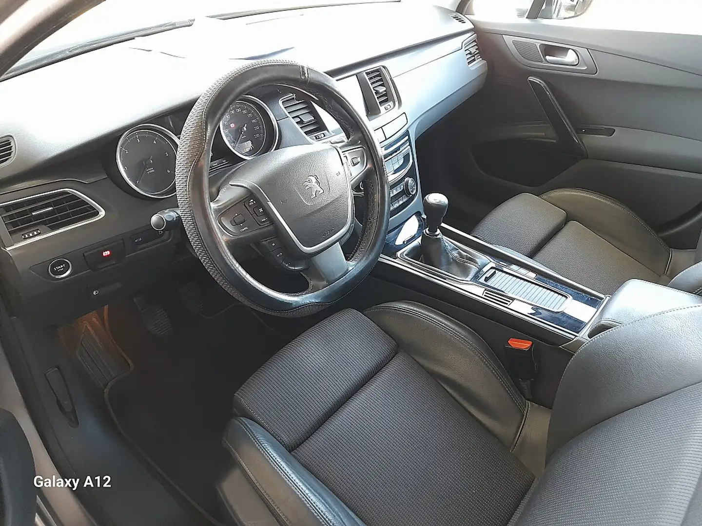 Peugeot 508 Grau - 2