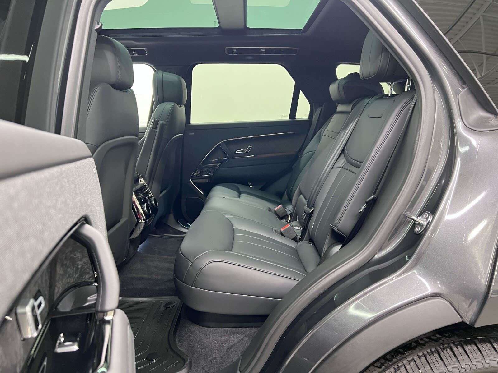 2025 Land Rover Range Rover Sport P530 V8 DYNAMIC SE thumb 29